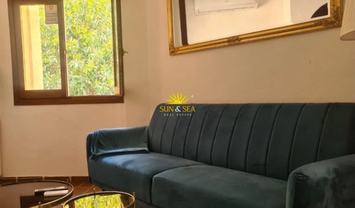 Apartment for rent in Altea with pool garage - € 1,200 (Ref: 10085040)