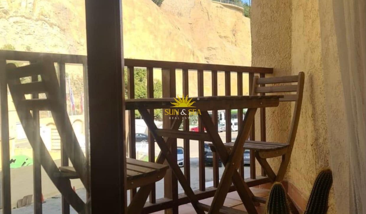 Apartment for rent in Altea with pool garage - € 1,200 (Ref: 10085040)