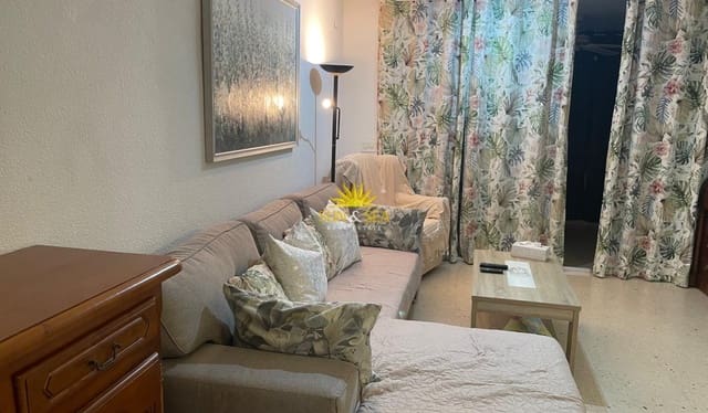 3 slaapkamer Appartement te huur in Playa Poniente, Benidorm met zwembad - € 1.600 (Ref: 10085041)