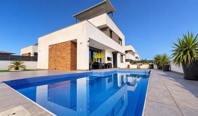 Villa/Maison de 3 chambres de location de vacances à Villamartin, Orihuela avec piscine garage - 2 500 € (Ref: 10086751)