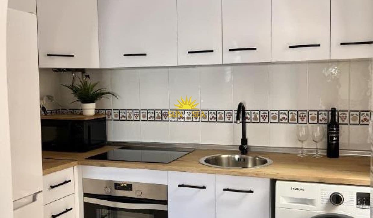 2 Zimmer Villa zu vermieten in Gran Alacant mit Pool Garage - 1.300 € (Ref: 10088723)