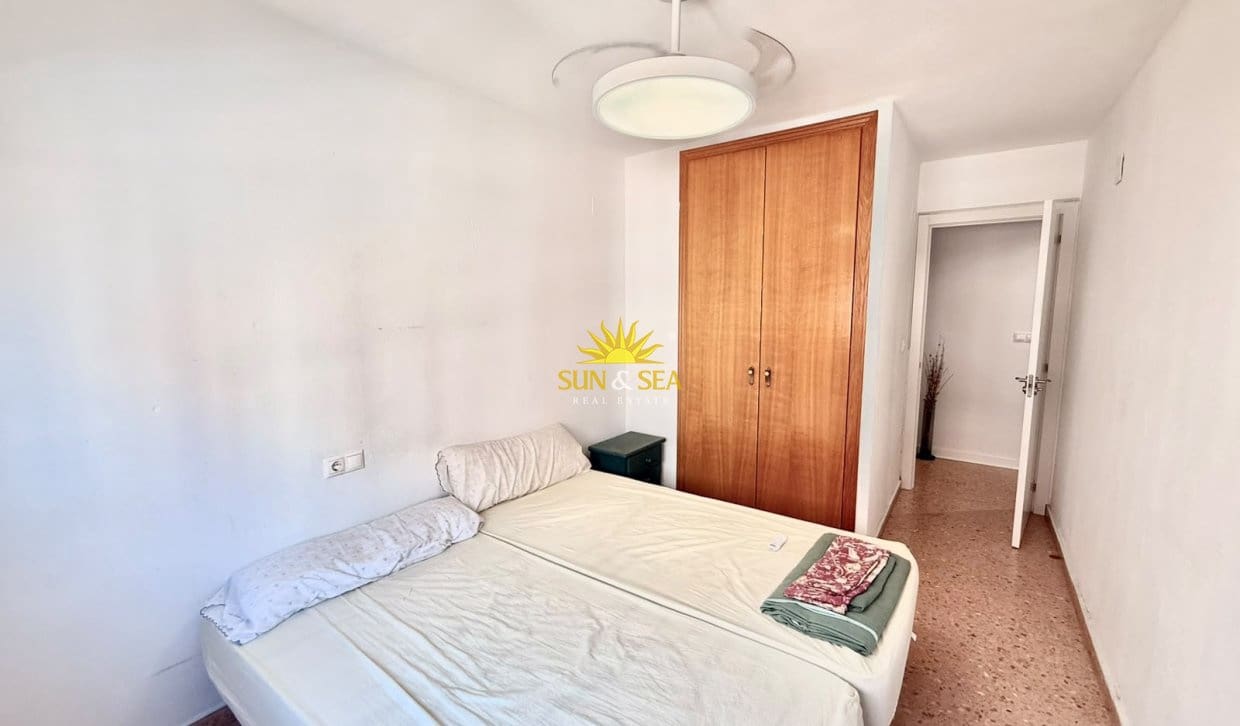 2 bedroom Apartment for rent in Alicante / Alacant city with pool garage - € 1,200 (Ref: 10088724)