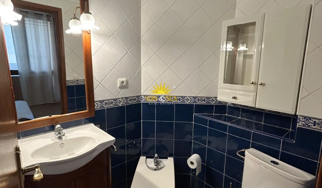 3 makuuhuone Huoneisto vuokrattavana paikassa Alicante kaupunki - 1 200 € (Ref: 10088726)