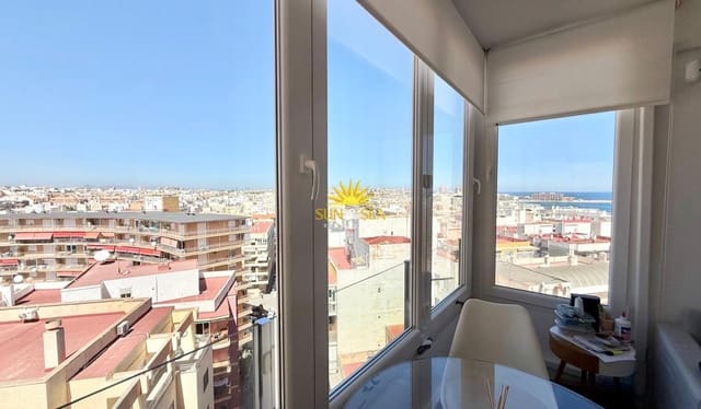 Studio de location de vacances à Playa del Cura, Torrevieja avec piscine - 650 € (Ref: 10088728)