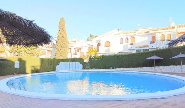 Villa/Maison de 3 chambres de location de vacances à Novamar - Mediterráneo, Santa Pola avec piscine garage - 1 400 € (Ref: 10091498)