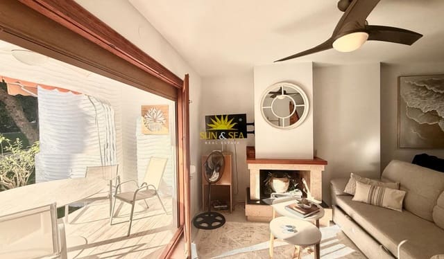 3 soverom Villa til salgs i Novamar - Mediterráneo, Santa Pola med svømmebasseng garasje - € 1 400 (Ref: 10091498)
