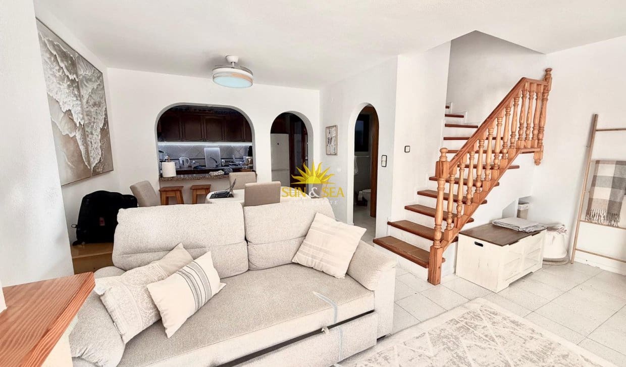 3 bedroom Villa for holiday rental in Gran Alacant with pool garage - € 1,400 (Ref: 10091498)