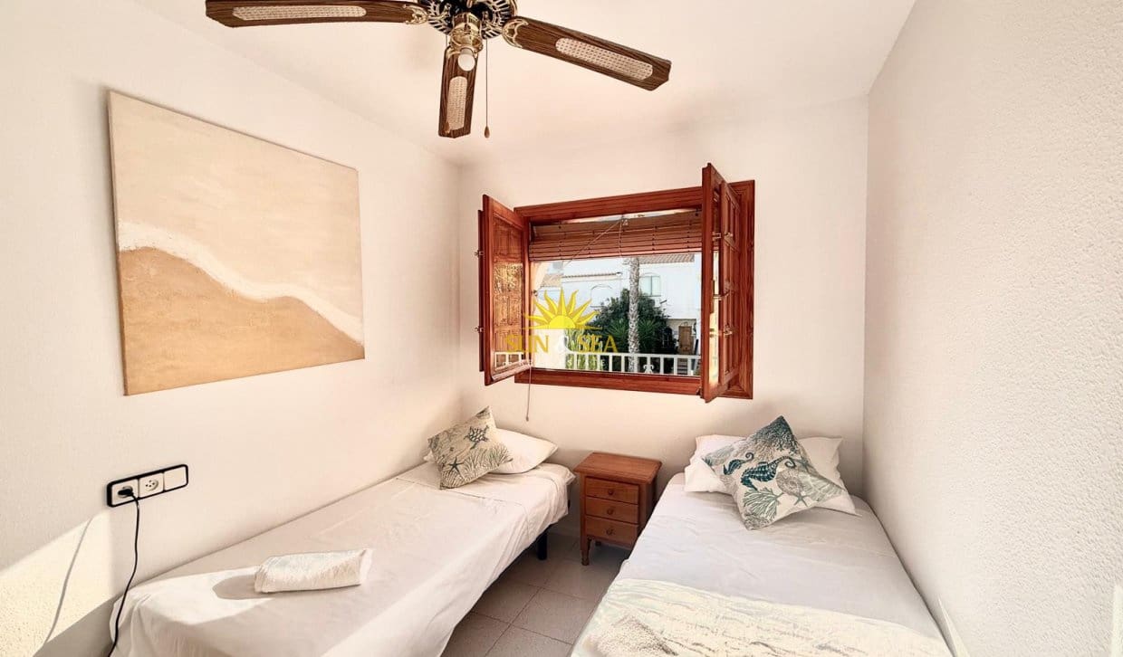 3 bedroom Villa for holiday rental in Gran Alacant with pool garage - € 1,400 (Ref: 10091498)