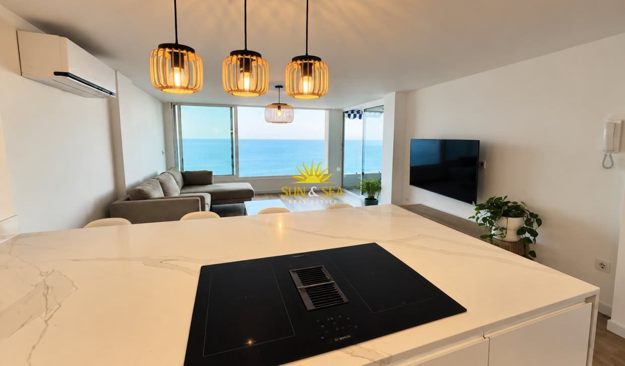 3 soveværelse Lejlighed til leje i Alicante by - € 2.500 (Ref: 10091499)
