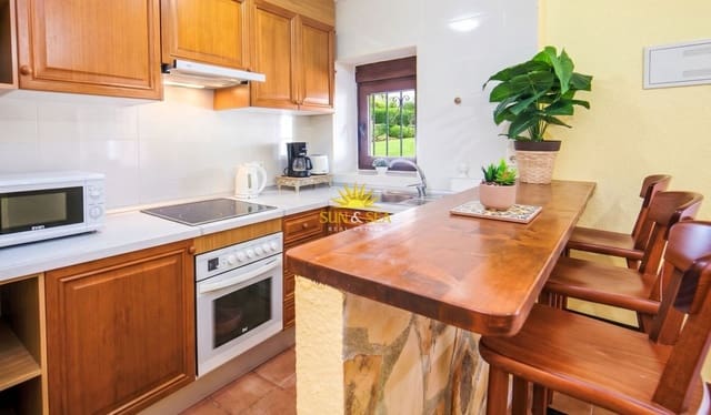 5 slaapkamer Villa te huur in Dénia met zwembad garage - € 3.000 (Ref: 10093727)
