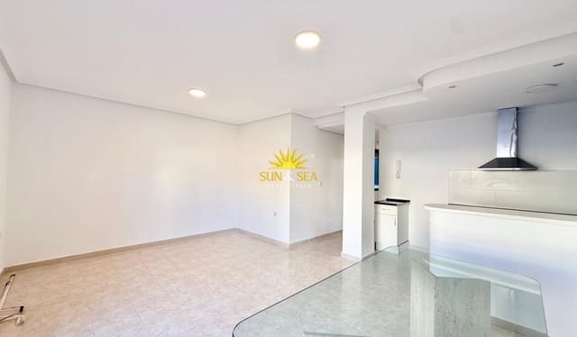 Penthouse de 2 chambres à louer à Playa del Cura, Torrevieja - 850 € (Ref: 10093728)