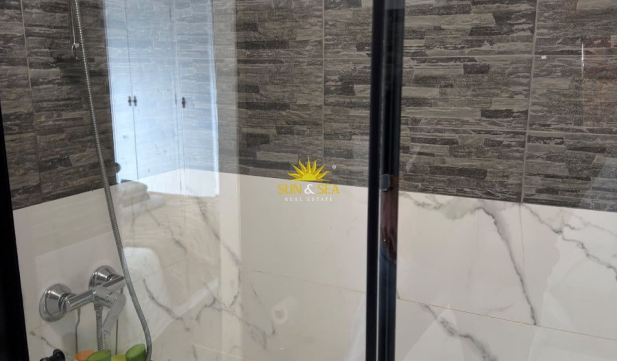 1 camera da letto Appartamento da affittare in Teulada con piscina garage - 1.100 € (Rif: 10095039)