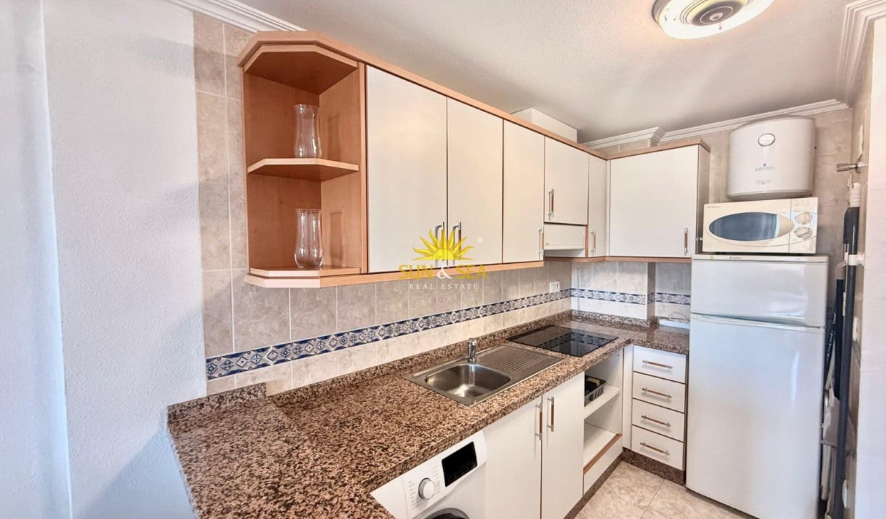 1 bedroom Apartment for rent in Santa Pola with garage - € 850 (Ref: 10095721)