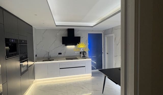 Apartamento de 3 habitaciones en El Molino, Torrevieja en alquiler - 1.700 € (Ref: 10095813)