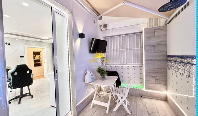 3 sovrum Lägenhet att hyra i El Molino, Torrevieja - 1 700 € (Ref: 10095813)