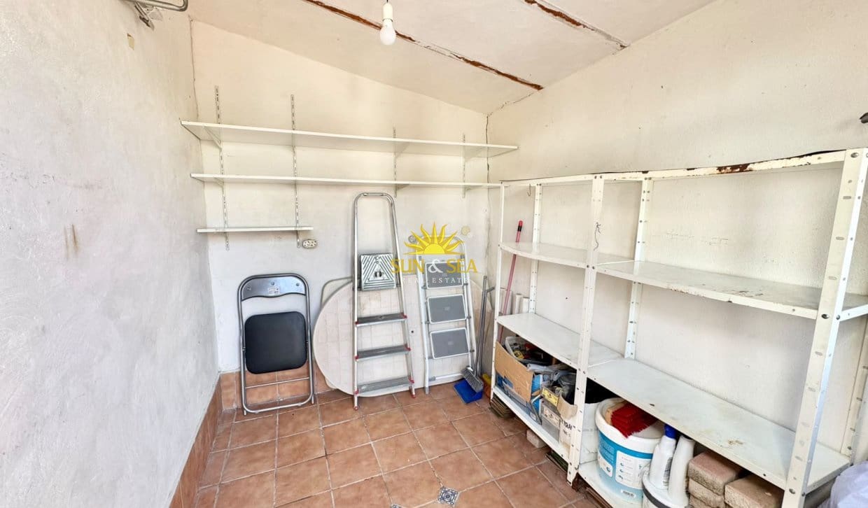 3 quarto Apartamento para arrendar em Torrevieja com piscina garagem - 1 000 € (Ref: 10098980)