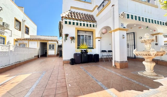 3 quarto Apartamento para arrendar em El Chaparral - La Siesta - La Torreta, Torrevieja com piscina garagem - 1 000 € (Ref: 10098980)