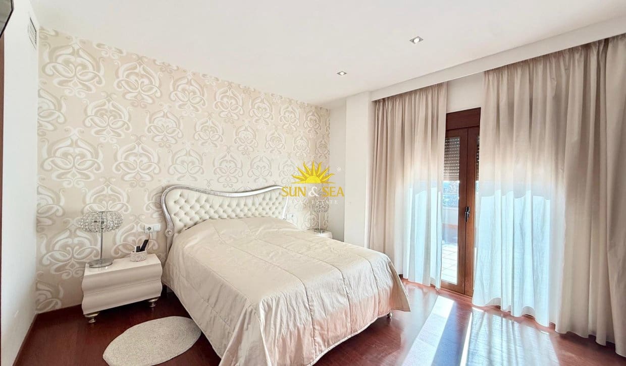 3 quarto Moradia para arrendamento para férias em Ciudad Quesada com piscina Garagem - 3 500 € (Ref: 10100540)