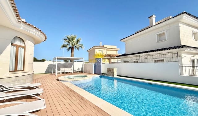 3 quarto Moradia para arrendamento para férias em Ciudad Quesada, Rojales com piscina Garagem - 3 500 € (Ref: 10100540)