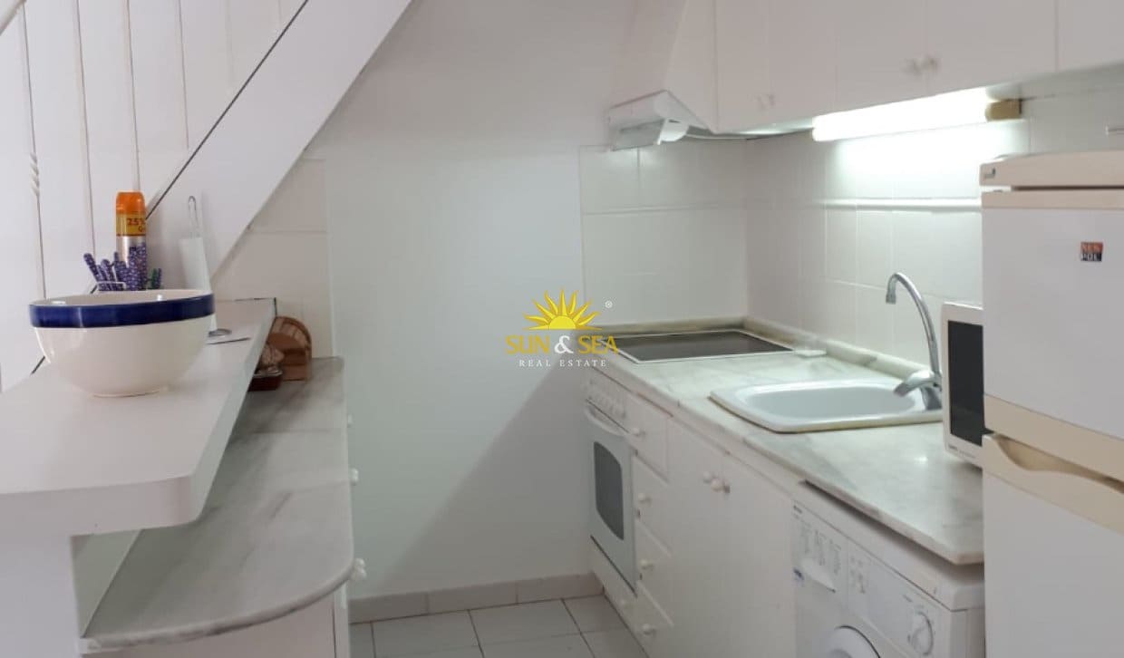 2 quarto Apartamento para arrendamento para férias em Denia com piscina Garagem - 1 100 € (Ref: 10101190)