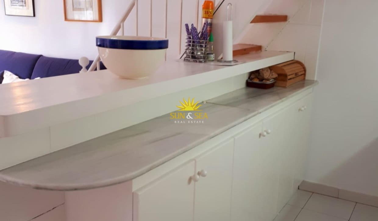 2 quarto Apartamento para arrendamento para férias em Denia com piscina Garagem - 1 100 € (Ref: 10101190)