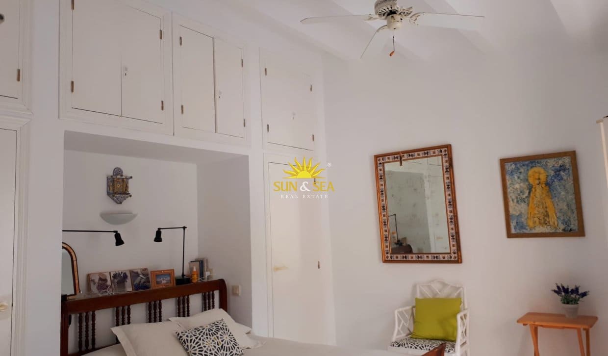 2 quarto Apartamento para arrendamento para férias em Denia com piscina Garagem - 1 100 € (Ref: 10101190)