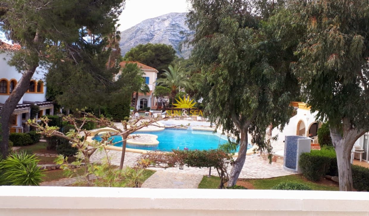 2 quarto Apartamento para arrendamento para férias em Denia com piscina Garagem - 1 100 € (Ref: 10101190)