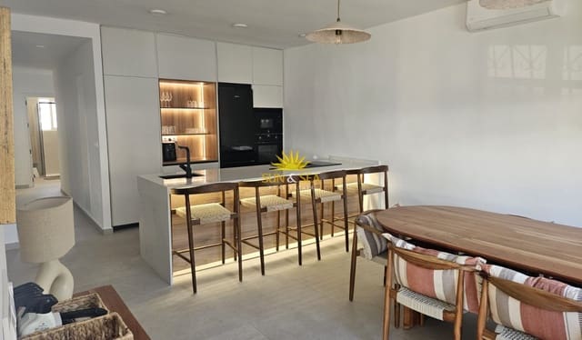 3 soverom Villa til salgs i Torre de la Horadada, Pilar de la Horadada - € 1 300 (Ref: 10101191)