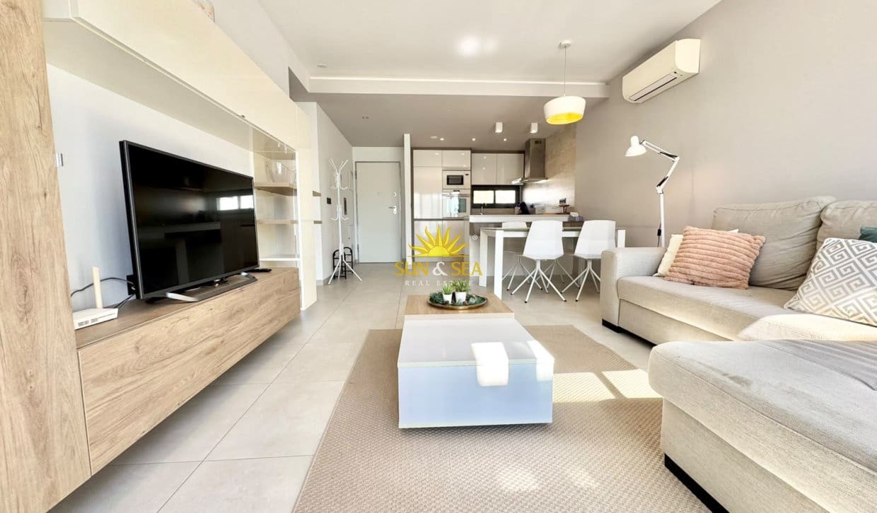 2 soverom Penthouse til leie i Guardamar del Segura med svømmebasseng - € 1 500 (Ref: 10103550)