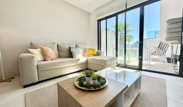 2 soverom Penthouse til leie i El Raso, Guardamar del Segura med svømmebasseng - € 1 500 (Ref: 10103550)
