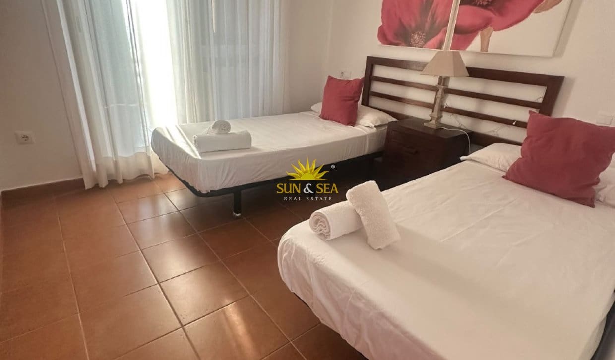 3 bedroom Semi-detached Villa for holiday rental in Muchamiel / Mutxamel with pool garage - € 1,600 (Ref: 10104311)