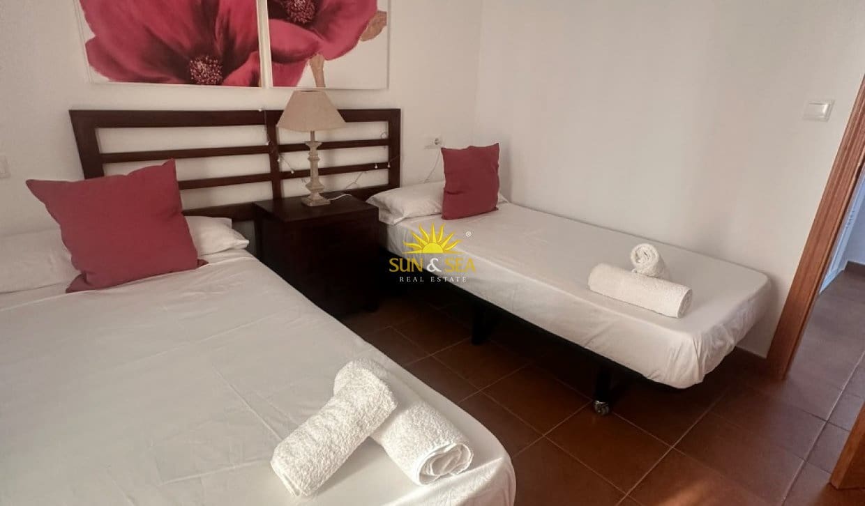3 bedroom Semi-detached Villa for holiday rental in Muchamiel / Mutxamel with pool garage - € 1,600 (Ref: 10104311)
