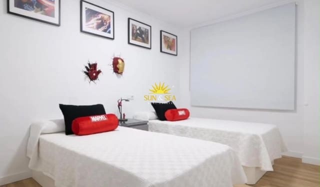 Apartamento de 3 habitaciones en Playa del Acequión, Torrevieja en alquiler vacacional con piscina - 1.000 € (Ref: 10106471)