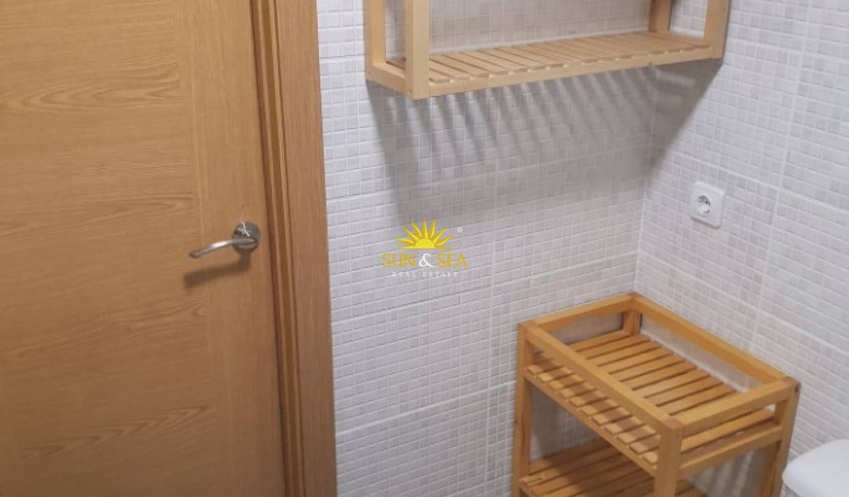 1 quarto Apartamento para arrendar em Calpe / Calp com piscina garagem - 1 100 € (Ref: 10106472)