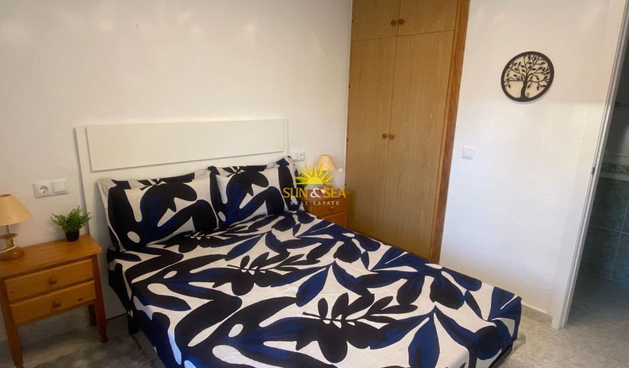 2 soverom Leilighet til leie i San Fulgencio - € 900 (Ref: 10106473)