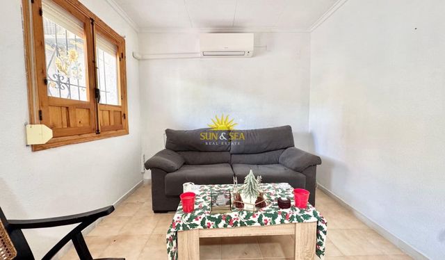 2 makuuhuone Huoneisto vuokrattavana paikassa San Fulgencio - 900 € (Ref: 10106473)