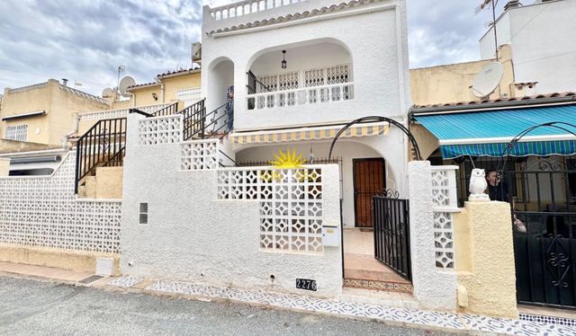 2 makuuhuone Huoneisto vuokrattavana paikassa San Fulgencio - 900 € (Ref: 10106473)