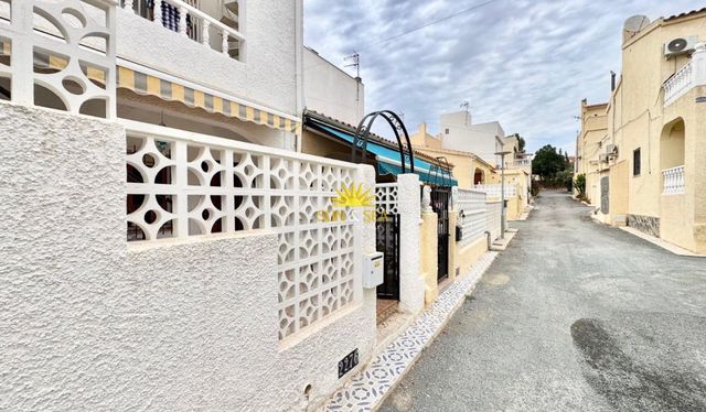 2 makuuhuone Huoneisto vuokrattavana paikassa San Fulgencio - 900 € (Ref: 10106473)