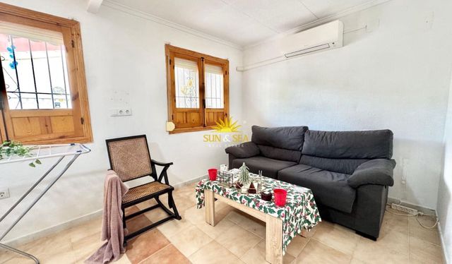2 makuuhuone Huoneisto vuokrattavana paikassa San Fulgencio - 900 € (Ref: 10106473)