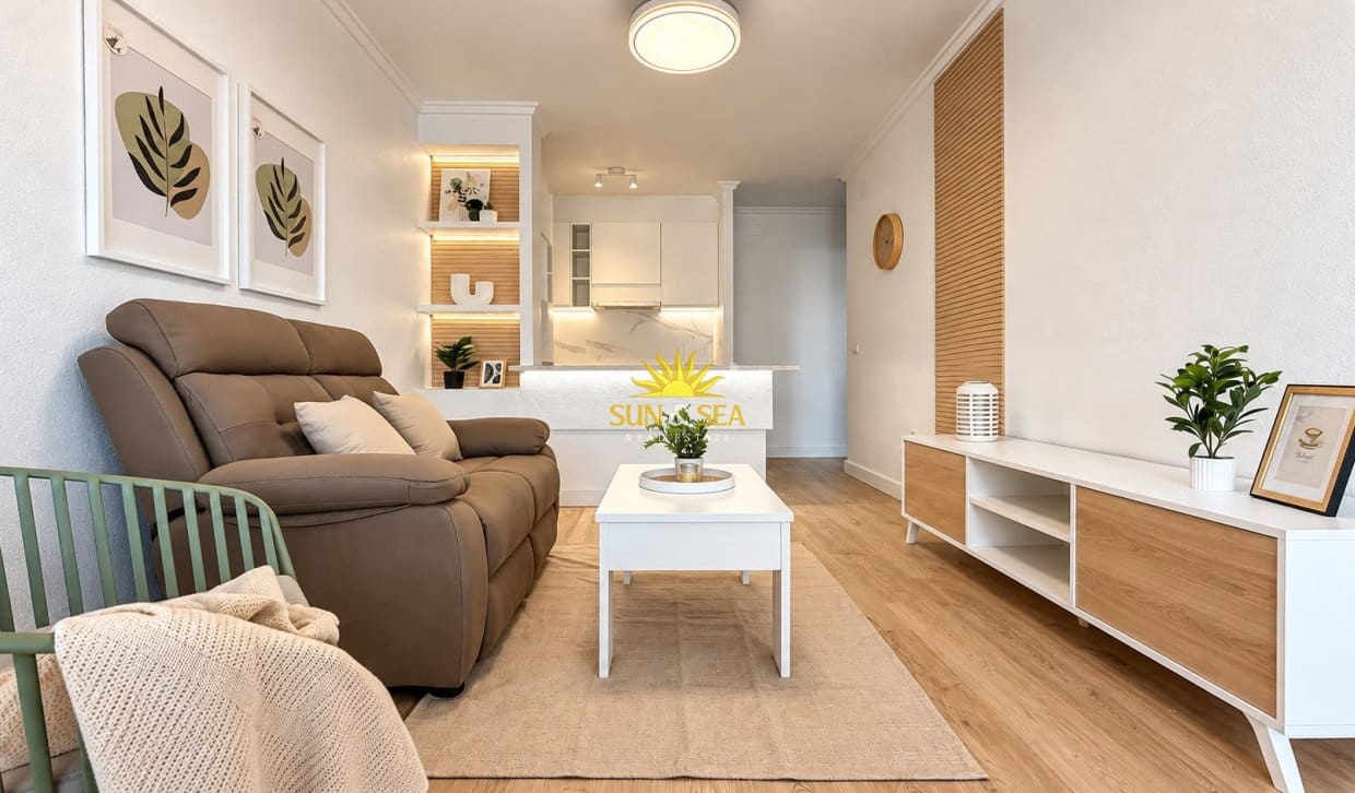2 soveværelse Byhus til salg i Los Narejos - € 144.900 (Ref: 10113301)