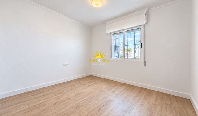 2 sypialnia Dom na sprzedaż w Los Narejos, Los Alcázares - 144 900 € (Ref: 10113301)