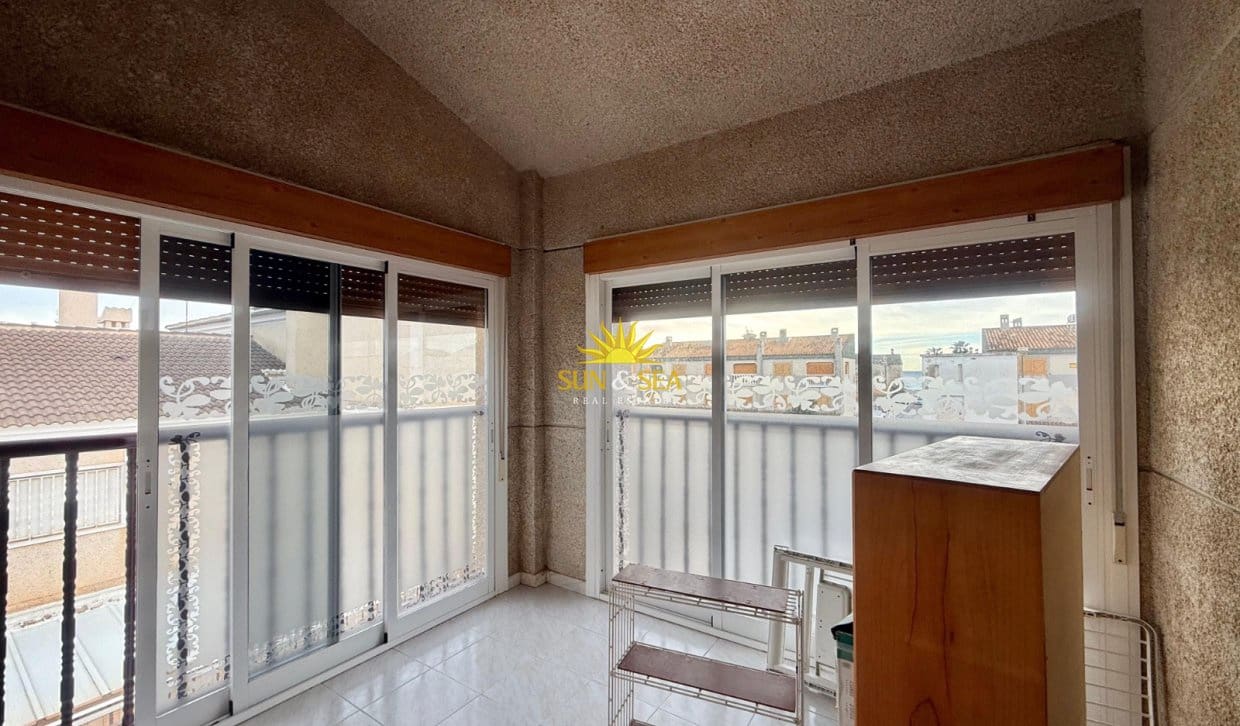 3 Zimmer Villa zu verkaufen in Santa Pola mit Garage - 375.000 € (Ref: 10113302)