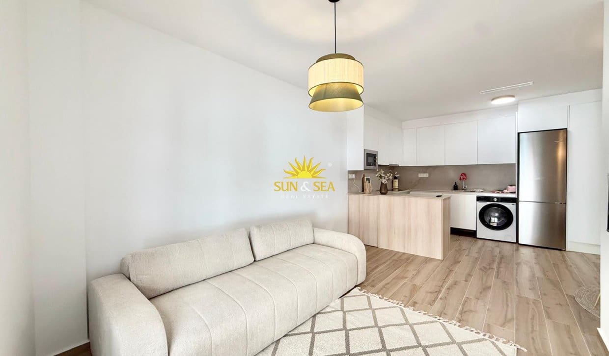 2 bedroom Apartment for rent in La Mata - € 1,000 (Ref: 10117110)