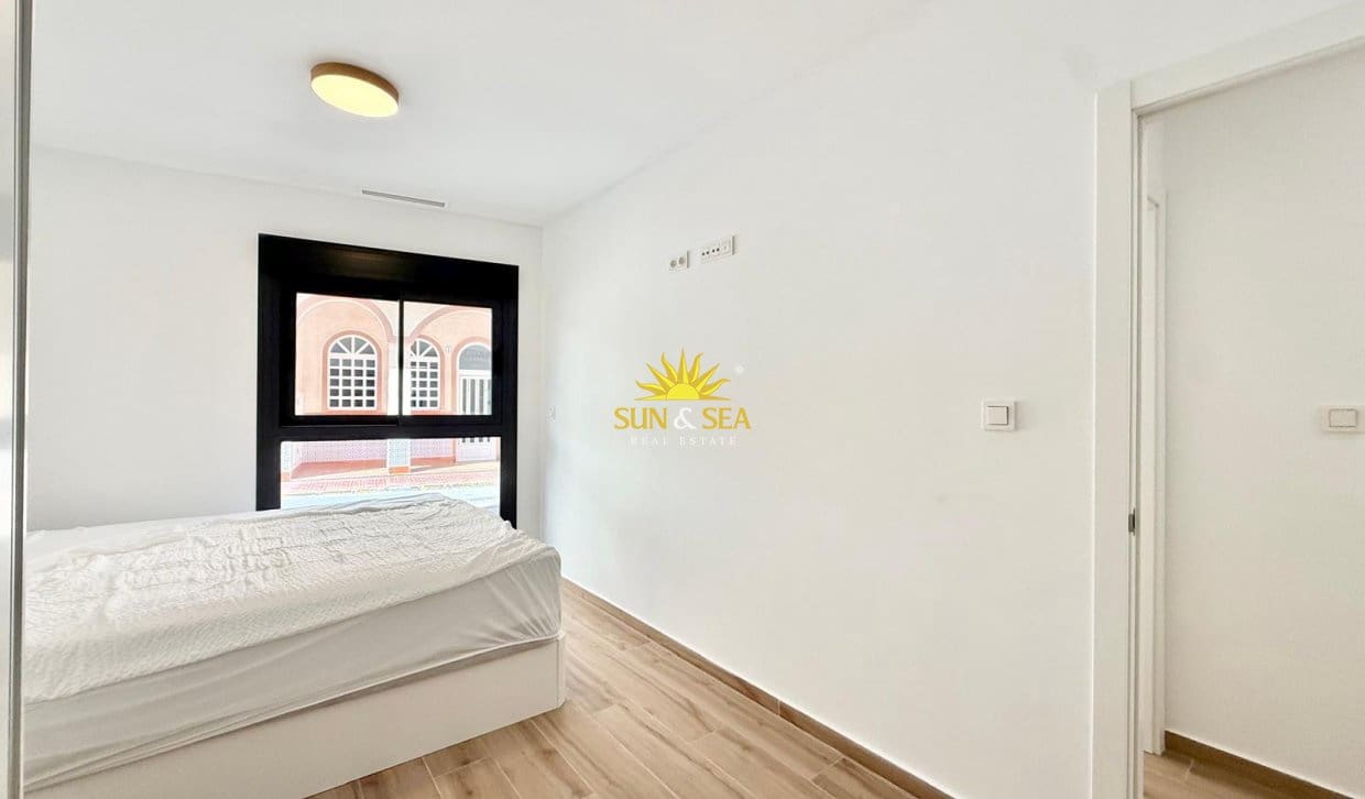 2 bedroom Apartment for rent in La Mata - € 1,000 (Ref: 10117110)