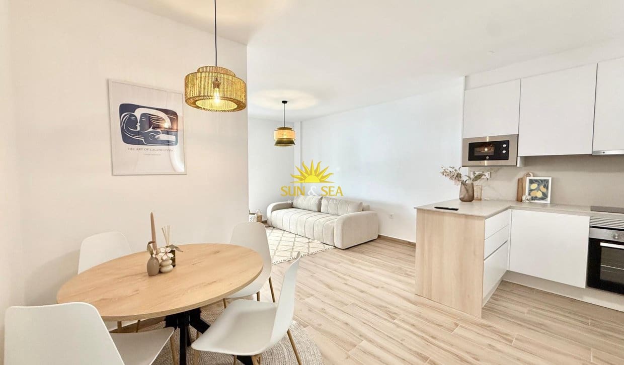 2 bedroom Apartment for rent in La Mata - € 1,000 (Ref: 10117110)