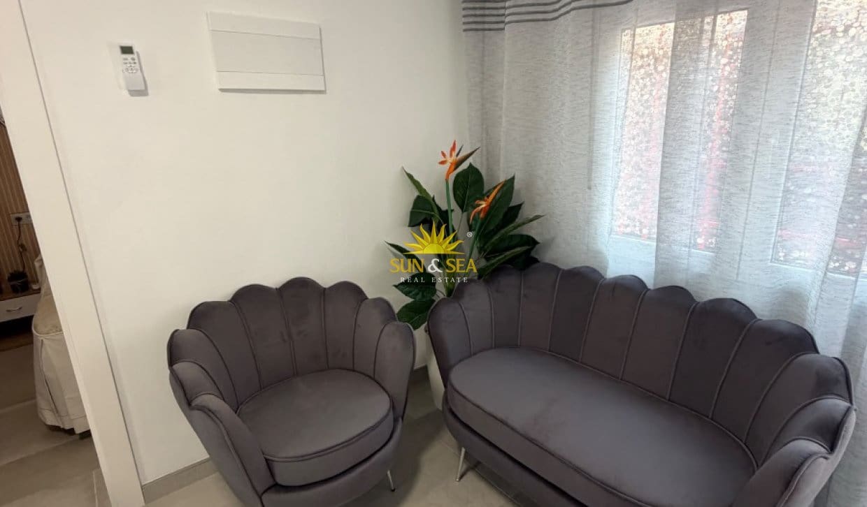 2 bedroom Apartment for rent in Benidorm - € 1,200 (Ref: 10117508)