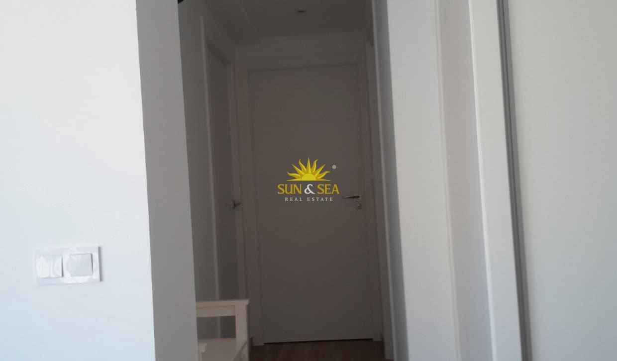 2 bedroom Apartment for rent in El Campello - € 1,075 (Ref: 10118115)
