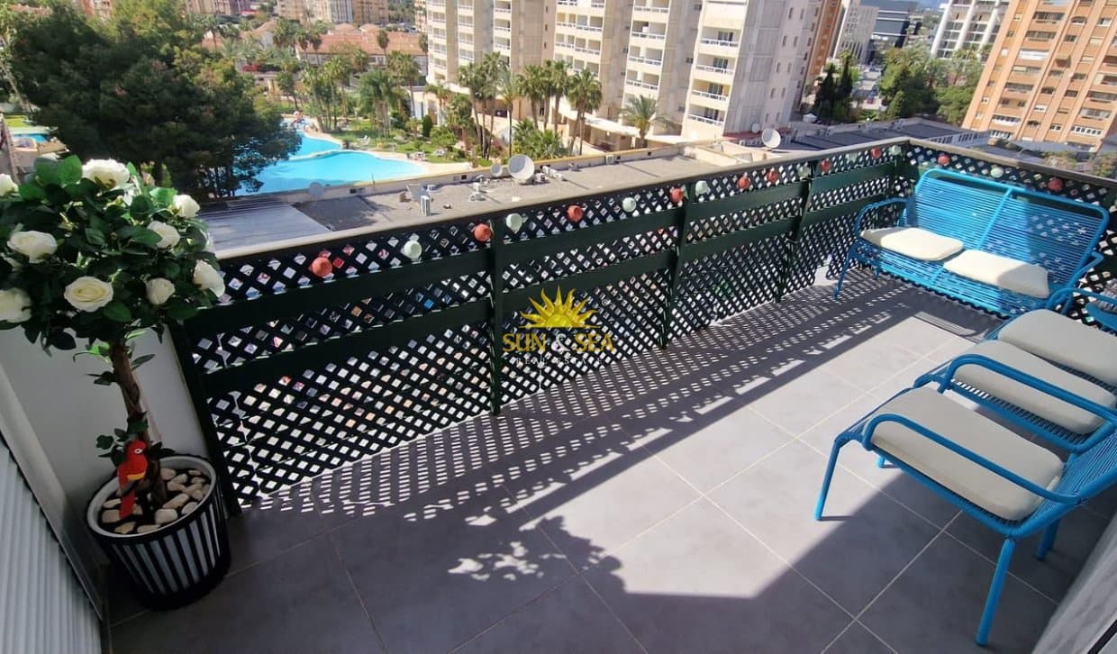 3 bedroom Apartment for holiday rental in Benidorm with garage - € 1,600 (Ref: 10118116)