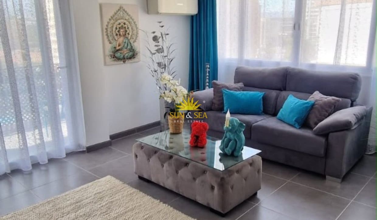 3 bedroom Apartment for holiday rental in Benidorm with garage - € 1,600 (Ref: 10118116)