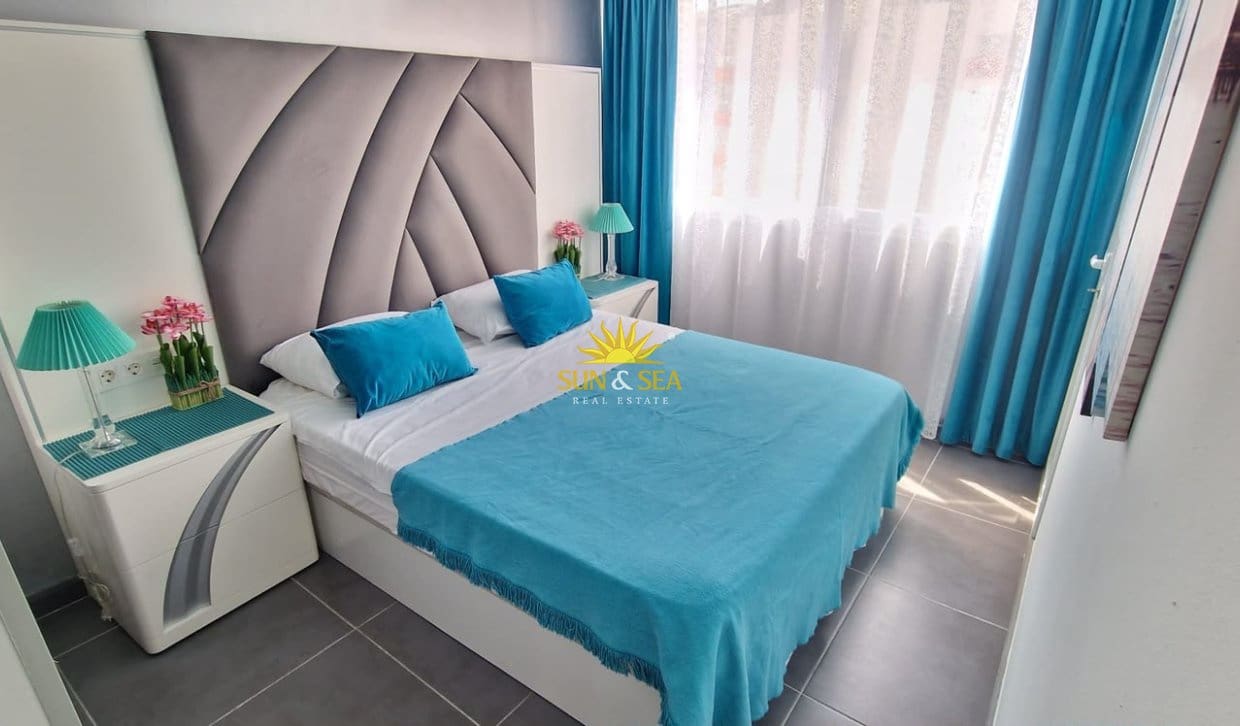 3 bedroom Apartment for holiday rental in Benidorm with garage - € 1,600 (Ref: 10118116)